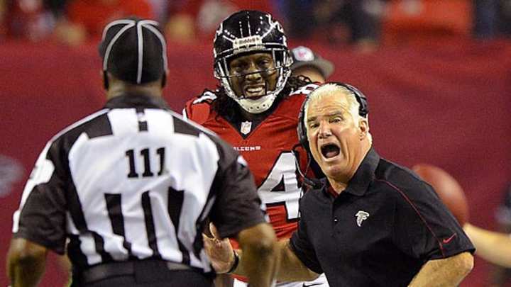 NFL Replacement Refs Under Fire NFL Replacement Refs Under Fire