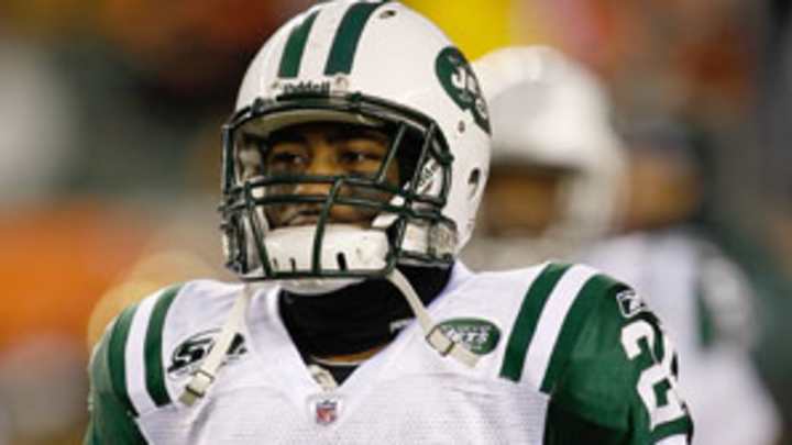 Revis, Jets agree to new deal; Cutdown weekend awards Revis, Jets agree to new deal; Cutdown weekend awards