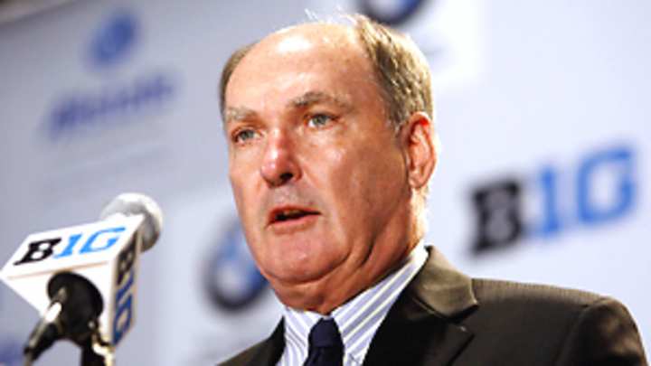As BCS change looms, Big Ten boss Jim Delany remains on own island As BCS change looms, Big Ten boss Jim Delany remains on own island