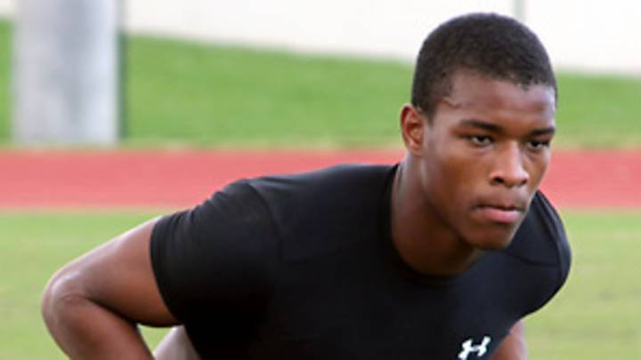 Scouting the rising senior talent at elite seven-on-seven showcase Scouting the rising senior talent at elite seven-on-seven showcase