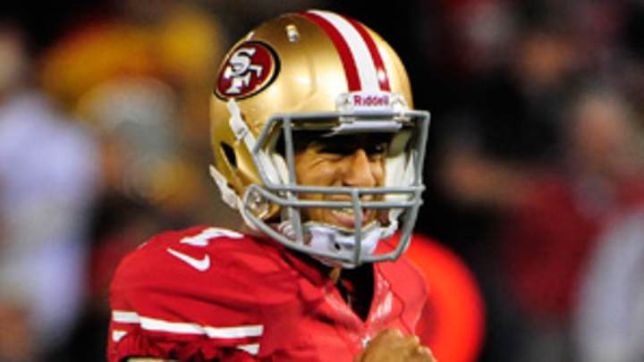 Kaepernick shines against Bears, gives 49ers quarterback dilemma Kaepernick shines against Bears, gives 49ers quarterback dilemma