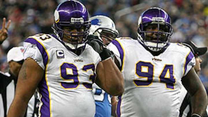 NFL, Vikes duo should compromise