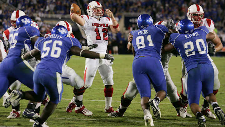 College football program pecking order: Dividing all 66 BCS teams into four-tier hierarchy College football program pecking order: Dividing all 66 BCS teams into four-tier hierarchy