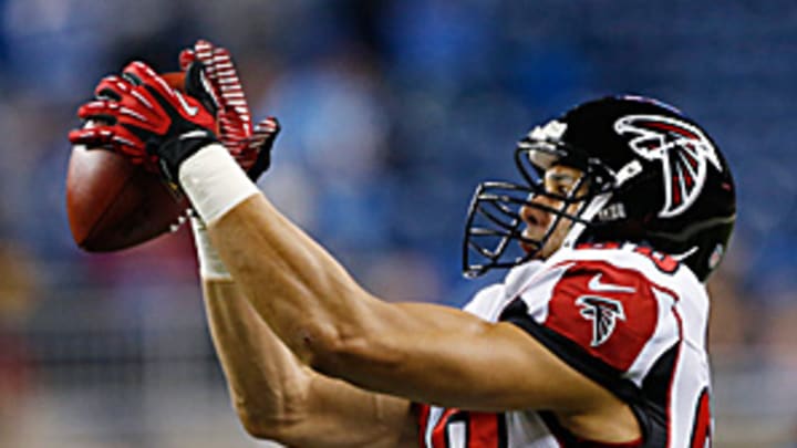 Falcons TE Gonzalez still considering retirement