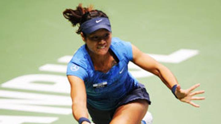 Serena drops Azarenka; Li ousts Kerber at WTA Championships Serena drops Azarenka; Li ousts Kerber at WTA Championships