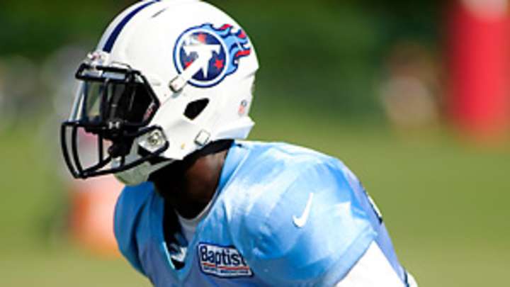 Titans sign McCourty to 5-year extension