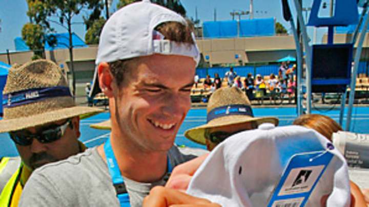 Aussie Open tips, Serena's outlook, ATP's biggest forehand, more mail