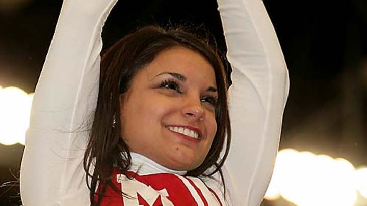 Cheerleader of the Week Cheerleader of the Week