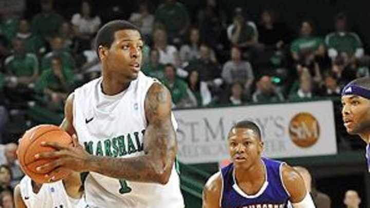 Dennis Tinnon goes from troubled past to Herd's rebounding machine Dennis Tinnon goes from troubled past to Herd's rebounding machine