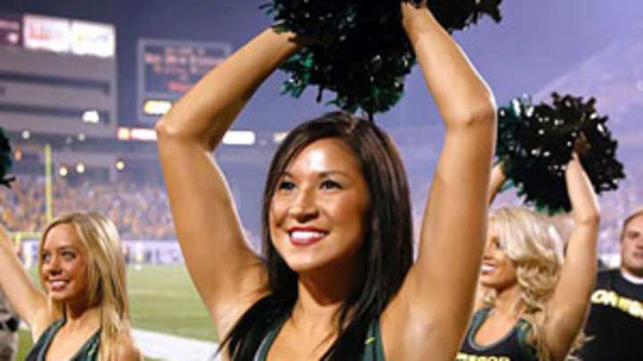 Cheerleader of the Week: Oregon's Lauren Boyd