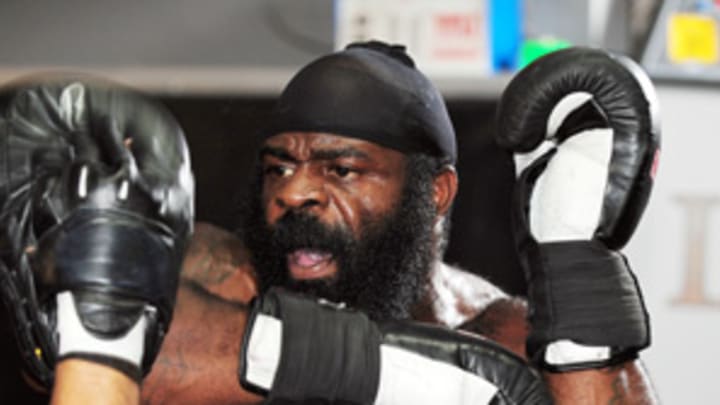 Kimbo heads to UFC as contestant on Ultimate Fighter 10