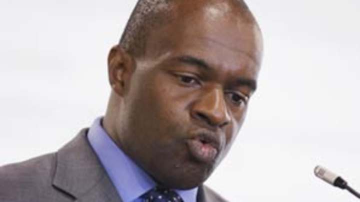 NBA players turn to NFLPA's Smith NBA players turn to NFLPA's Smith