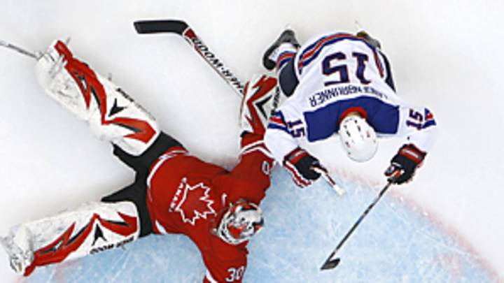 BLOG: Real-time nuggets from USA's 5-3 upset win over Canada