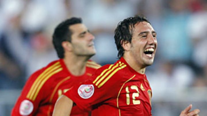 Cazorla lifts Malaga's prospects