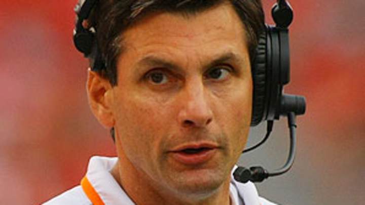 Derek Dooley: No word on his future at Tennessee