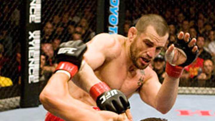 Former top-ranked contender Fitch rejoins UFC a day after termination