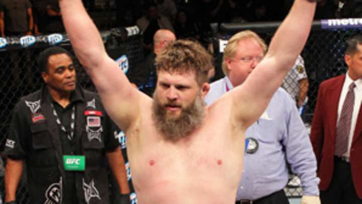 Nelson makes quick work of Mitrione in TUF 16