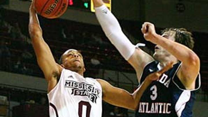 MSU's Steele out 6 weeks, Borchert suspended MSU's Steele out 6 weeks, Borchert suspended