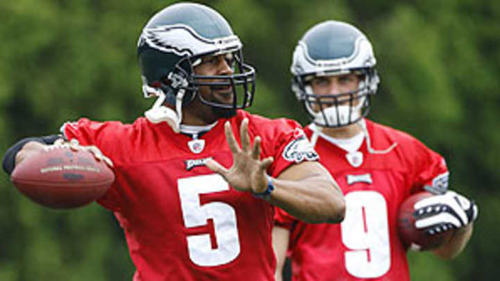 McNabb's deal, Brady's contract and five books for Father's Day