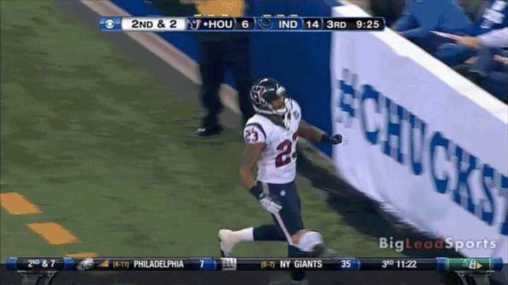 Chuck Pagano gets Arian Foster salute, postgame dance in win