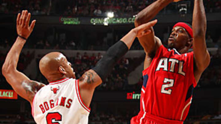 Fast Breaks: Hawks vs. Bulls, Game 1 Fast Breaks: Hawks vs. Bulls, Game 1