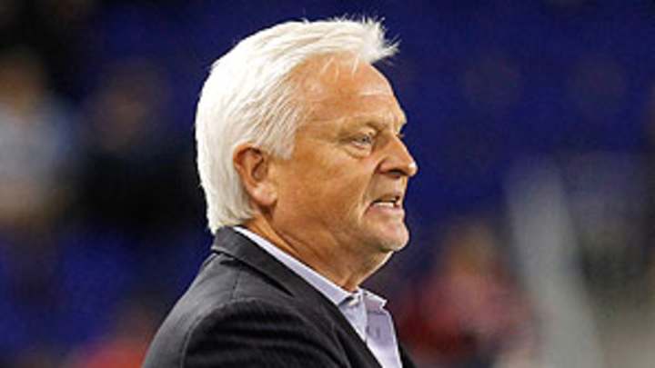 New York Red Bulls cut ties with coach Hans Backe New York Red Bulls cut ties with coach Hans Backe