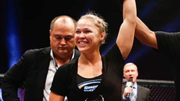 Ronda Rousey alone can't save women's MMA, but she's a start