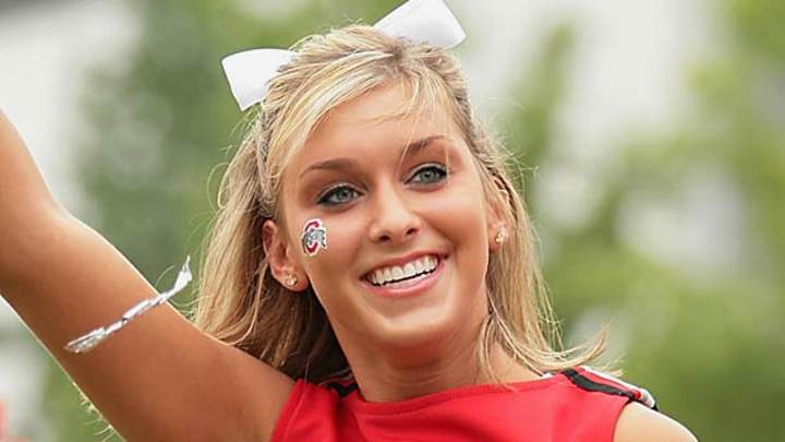Cheerleader of the Week Cheerleader of the Week