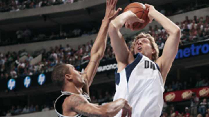 Pierce, Nowitzki accept less to give their contending teams more