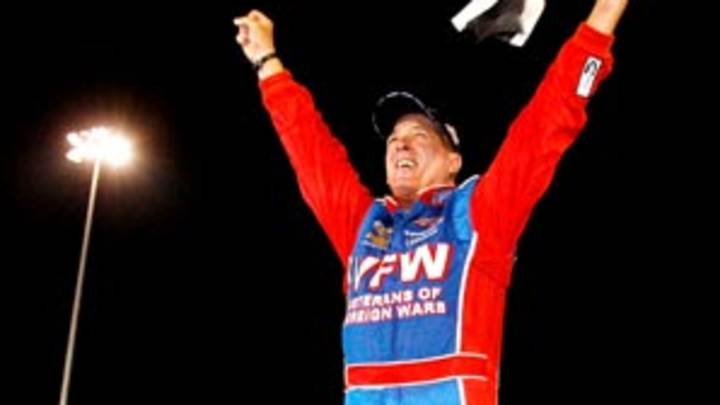 At 51, Hornaday strings together five straight Trucks wins