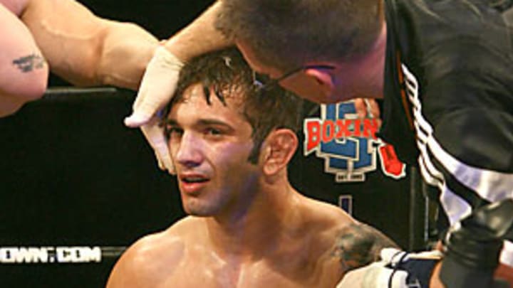 Gunderson fights back from injury