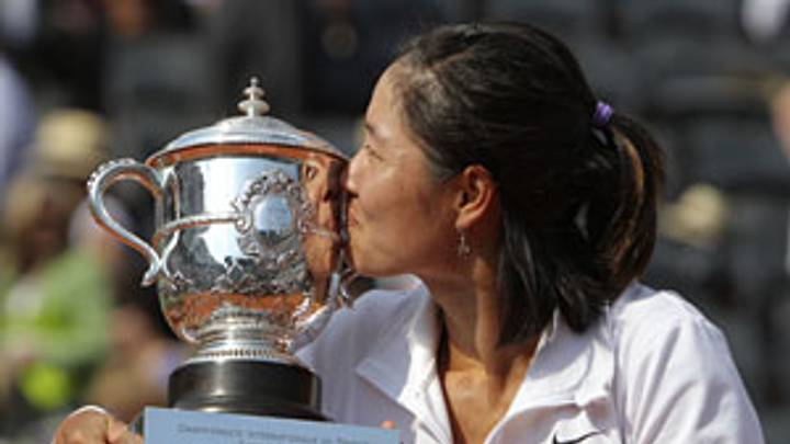 Impressions from Li's historic victory