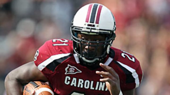 AP Sources: South Carolina's Lattimore declaring for NFL