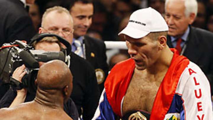 Valuev's win is a sham for the WBA
