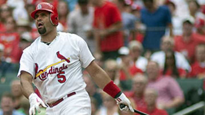 Latest on Cardinals' chances to keep Albert Pujols in St. Louis