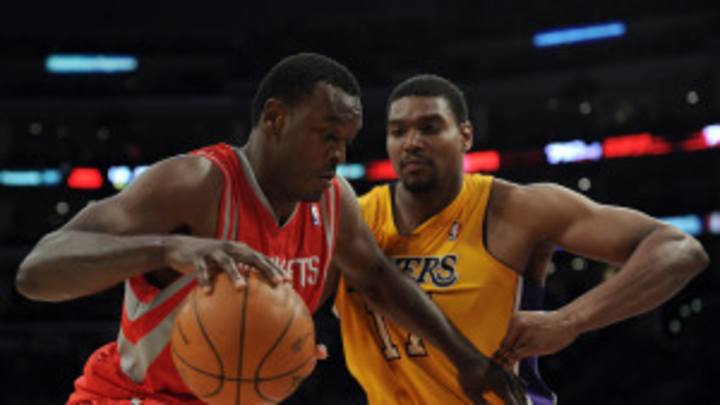 Report: Rockets send Samuel Dalembert and No. 14 pick to Bucks for No. 12 pick in NBA Draft