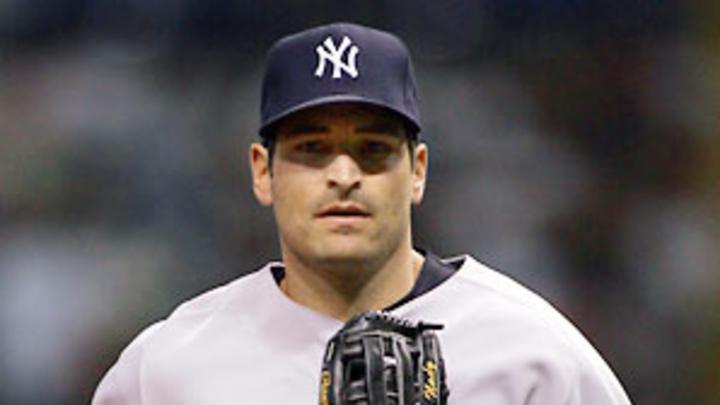 Yankees' Nady has partially torn ligament, will avoid surgery