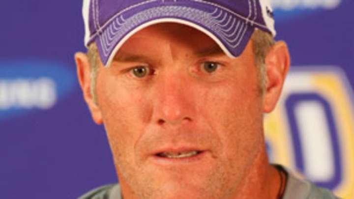 Favre's return makes no sense -- and perfect sense at the same time