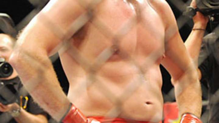 Strikeforce heavyweight finale boils down to youth vs. experience Strikeforce heavyweight finale boils down to youth vs. experience