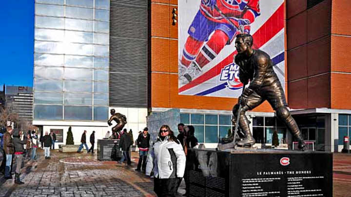 A hard time to be a hockey fan