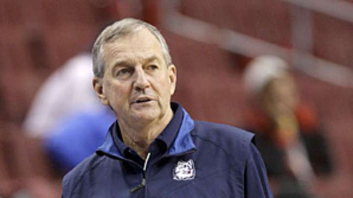 UConn players keep marching on, despite Calhoun's mystery illness UConn players keep marching on, despite Calhoun's mystery illness