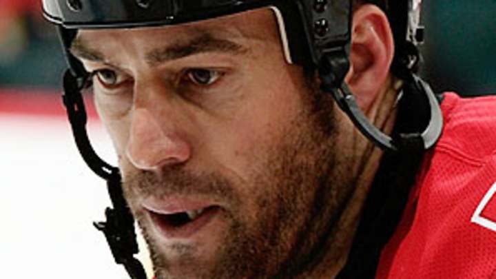 Red Wings sign veteran Bertuzzi Red Wings sign veteran Bertuzzi