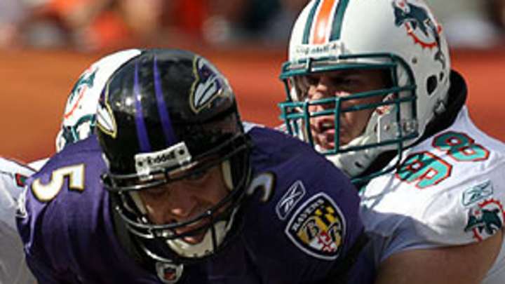 NFL has Dolphins in prime focus; Falcons facing tougher schedule