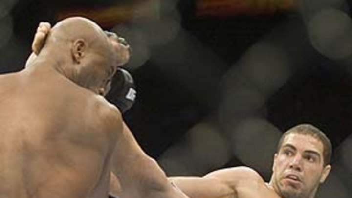 Live blog from UFC 97