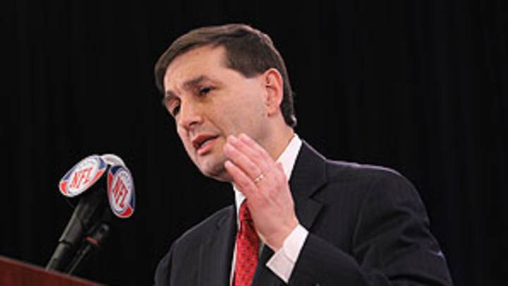 NFL, labor working to secure another extension in negotiations NFL, labor working to secure another extension in negotiations