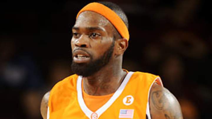 Smith's horrible decisions severely damage Vols and his NBA prospects