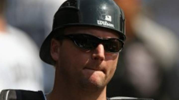 A.J. Pierzynski signs with Rangers, says he's 'over' manager's All-Star snub