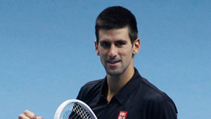 Djokovic, Federer roll to final match at ATP finals