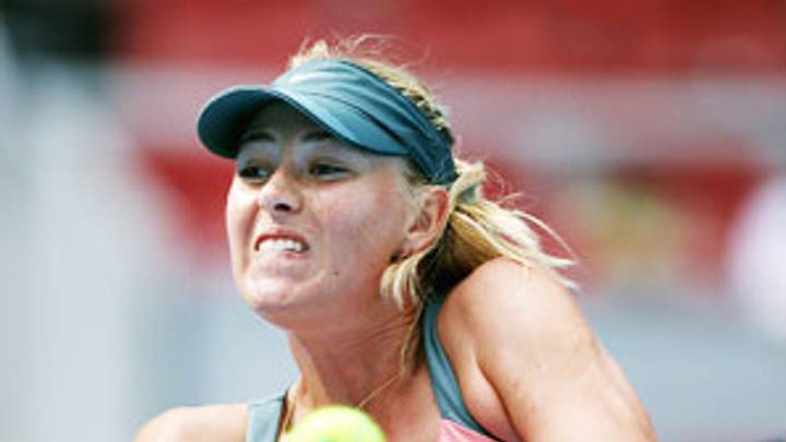 Azarenka, Sharapova advance to China Open quarters Azarenka, Sharapova advance to China Open quarters