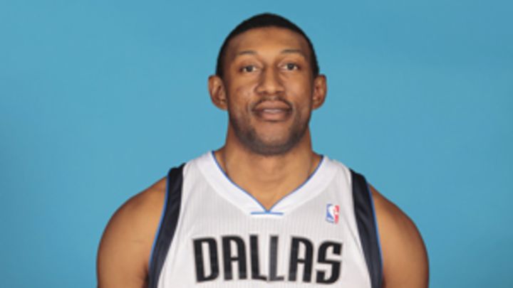 Report: D.J. Mbenga challenged cop to fight before public intoxication arrest